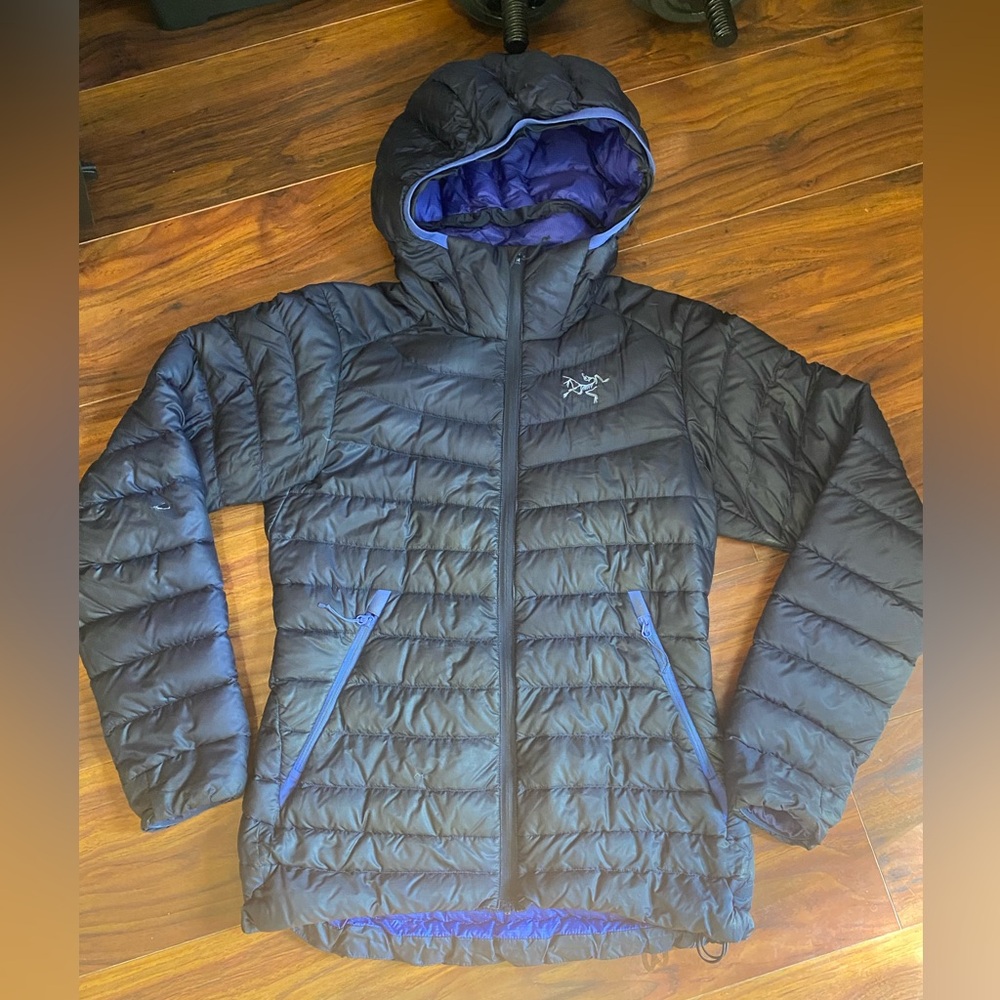 Arc'teryx Blue down Insulated Jacket Cerium LT hoodie xs